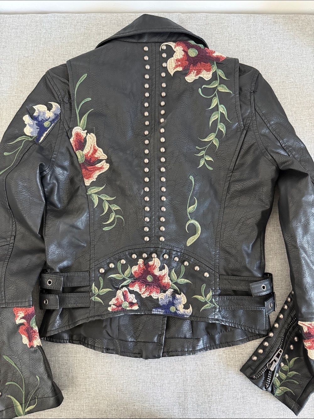 Blank NYC As You Wish Floral Embroidered Faux Leather Biker Jacket Extra Small - Picture 6 of 12